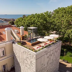 artsy.hotels-lisbon-portugal.com/